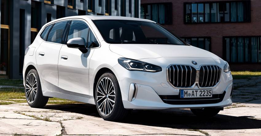 U06 BMW 2 Series Active Tourer debuts – all-new styling; petrol, diesel engines first; PHEVs next year 1356151