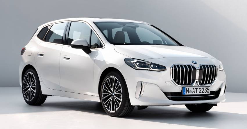 U06 BMW 2 Series Active Tourer debuts – all-new styling; petrol, diesel engines first; PHEVs next year 1356158