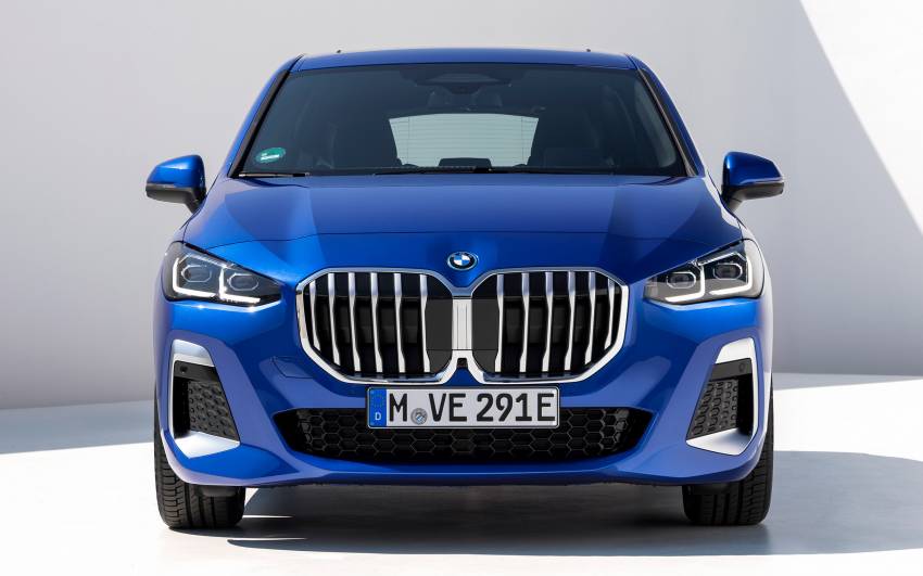 U06 BMW 2 Series Active Tourer debuts – all-new styling; petrol, diesel engines first; PHEVs next year 1356091