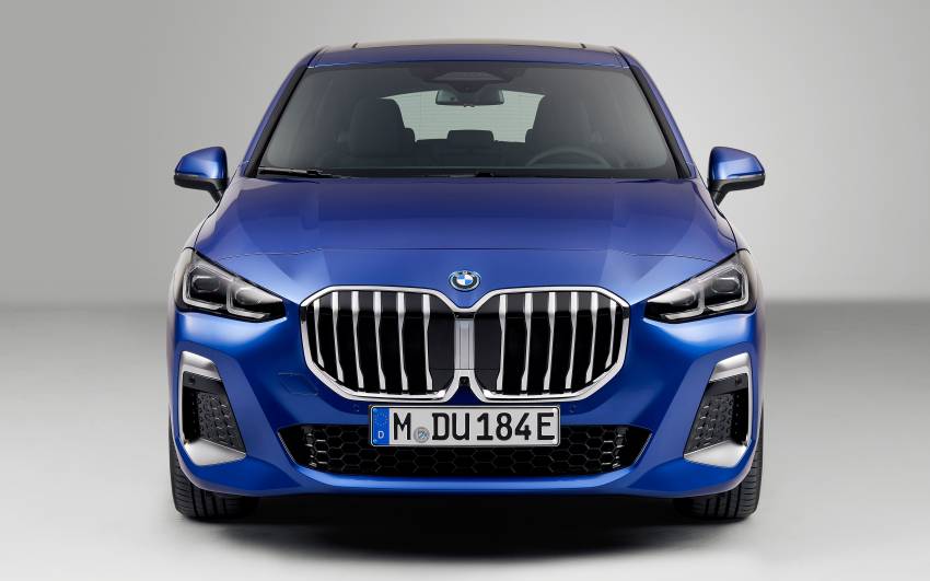 U06 BMW 2 Series Active Tourer debuts – all-new styling; petrol, diesel engines first; PHEVs next year 1356113
