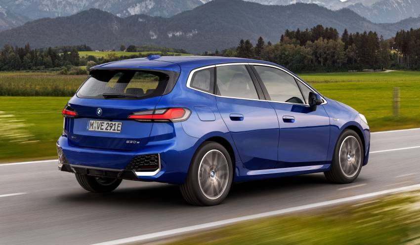 U06 BMW 2 Series Active Tourer debuts – all-new styling; petrol, diesel engines first; PHEVs next year 1356068