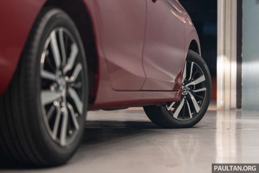2021 Honda City Hatchback Malaysia specs revealed – new red, grey exterior colours; Ultra Seats, Sensing Image #1376955