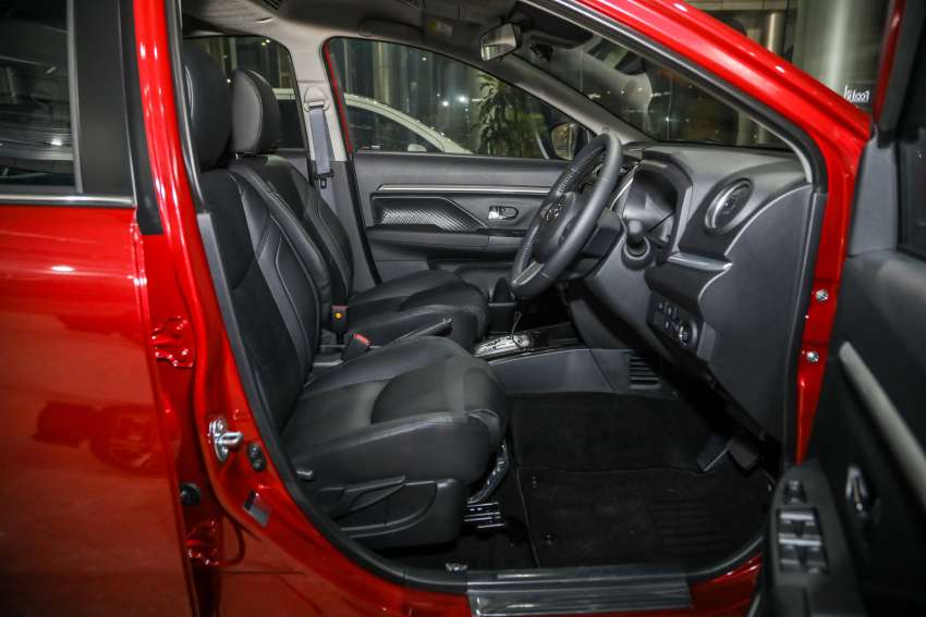 GALLERY: 2021 Perodua Aruz in Malaysia – new side steps, auto door lock and colour; from RM69k-RM73k 1377036