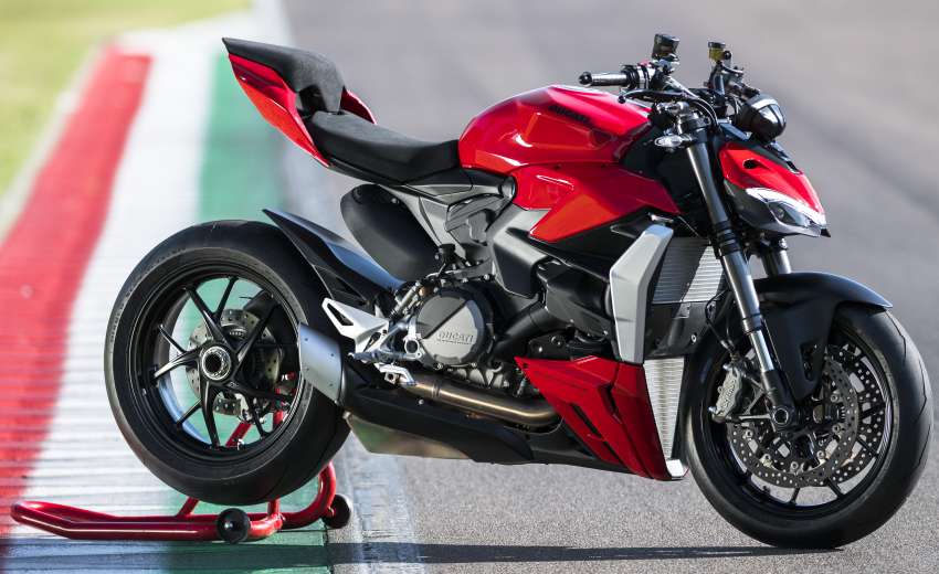 2022 Ducati Streetfighter V2 joins naked bike lineup 1376567