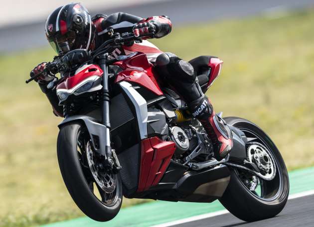 2022 Ducati Streetfighter V2 joins naked bike lineup