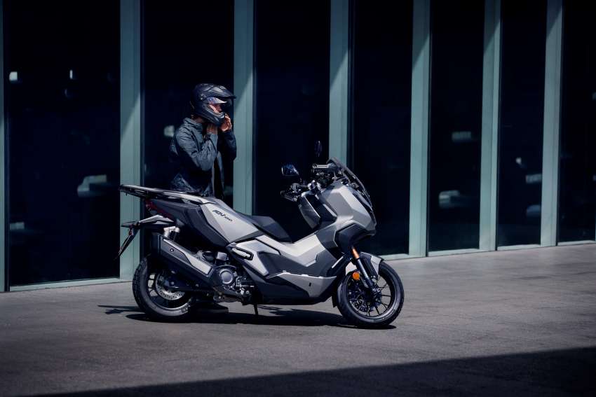 EICMA 2021: Honda ADV350 – 330 cc adventure-styled scooter with app-based Smartphone Voice Control 1382094