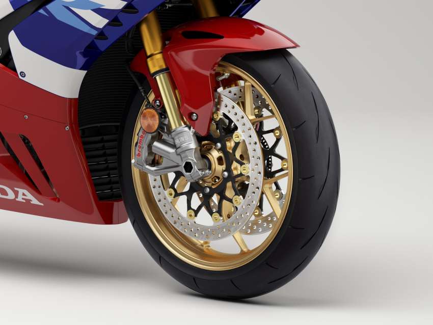 EICMA 2021: Honda CBR1000RR-R Fireblade SP 30th Anniversary joins ’22 update for stronger acceleration Image #1382563