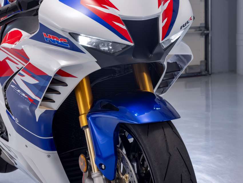 EICMA 2021: Honda CBR1000RR-R Fireblade SP 30th Anniversary joins ’22 update for stronger acceleration Image #1382405