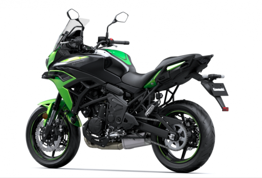 EICMA 2021: 2022 Kawasaki Versys 650 gains traction control, 4.3-inch TFT display; Tourer pack for Europe 1384289