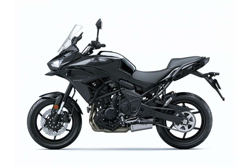 EICMA 2021: 2022 Kawasaki Versys 650 gains traction control, 4.3-inch TFT display; Tourer pack for Europe 1384286