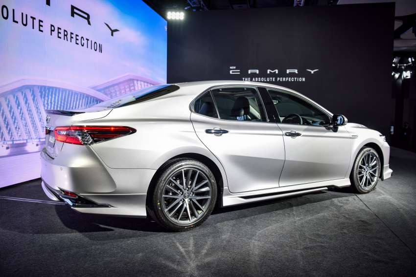 2022 Toyota Camry facelift launched in Thailand – 2.5L and Hybrid, 2.0L dropped, priced fr RM184k-RM226k 1372344