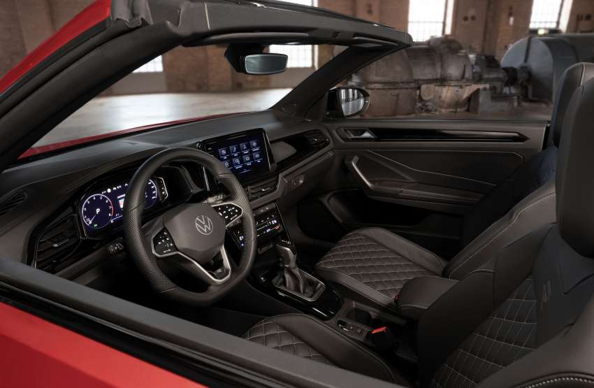 Volkswagen T-Roc facelift diperkenal – penampilan diperbaharui, panel infotainmen lebih seperti tablet Image #1378344