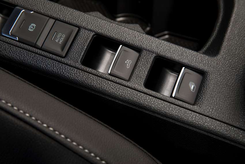 Volkswagen T-Roc facelift diperkenal – penampilan diperbaharui, panel infotainmen lebih seperti tablet 1378348