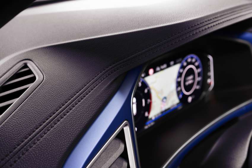 Volkswagen T-Roc facelift diperkenal – penampilan diperbaharui, panel infotainmen lebih seperti tablet Image #1378321