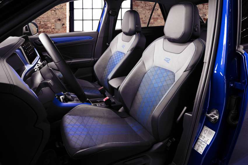 Volkswagen T-Roc facelift diperkenal – penampilan diperbaharui, panel infotainmen lebih seperti tablet 1378322