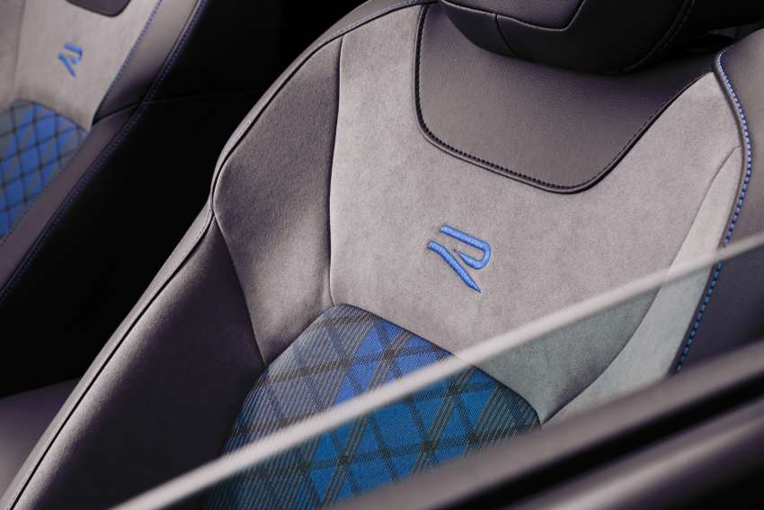 Volkswagen T-Roc facelift diperkenal – penampilan diperbaharui, panel infotainmen lebih seperti tablet 1378323