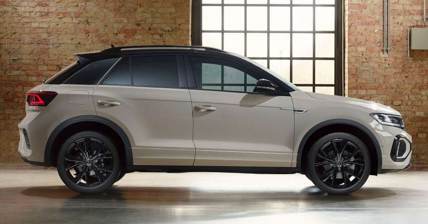 2022 Volkswagen T-Roc facelift debuts – revised exterior; interior gets tablet-style infotainment display 1378084