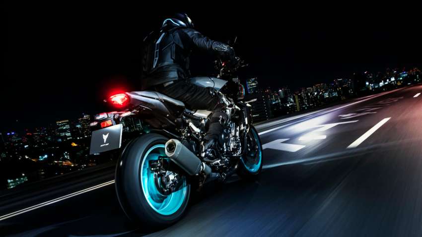 Yamaha MT-10 2022 diperkenal – banyak peningkatan termasuk pada enjin dan elektronik, ekzos titanium 1374120