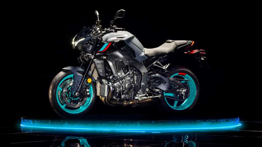 2022 Yamaha MT-10 gets updates, titanium exhaust 1373920