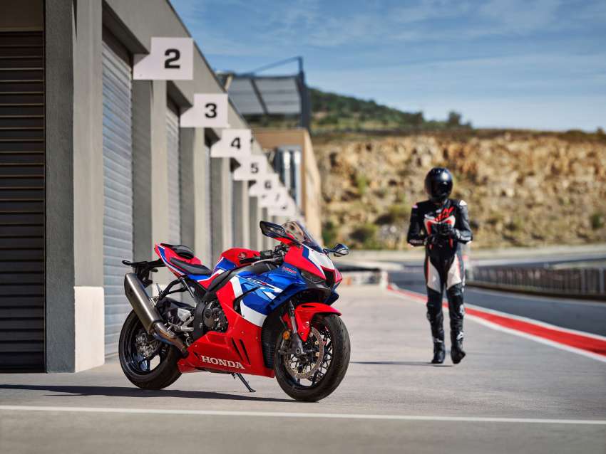 EICMA 2021: Honda CBR1000RR-R Fireblade SP terima peningkatan, pilihan versi istimewa ulang tahun ke-30 1382917