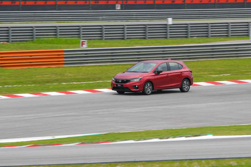 2021 Honda City Hatchback Malaysia specs revealed – new red, grey exterior colours; Ultra Seats, Sensing Image #1377174