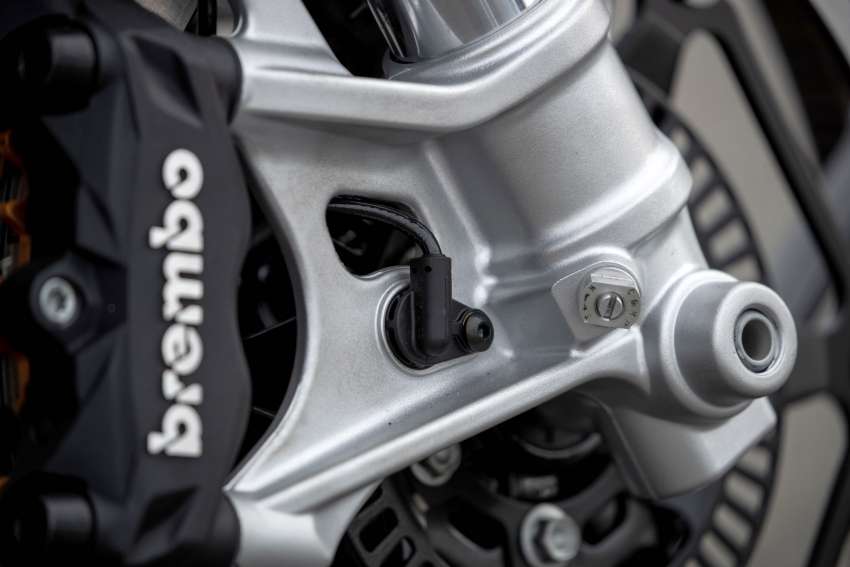EICMA 2021: Aprilia Tuono 660 Factory – 100 hp, 181 kg kerb weight; six-axis IMU brings cornering ABS 1382740