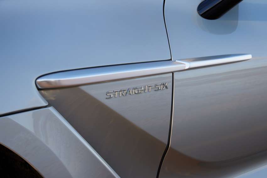 Aston Martin DBX Straight-Six – 3.0L MHEV for China Image #1376581