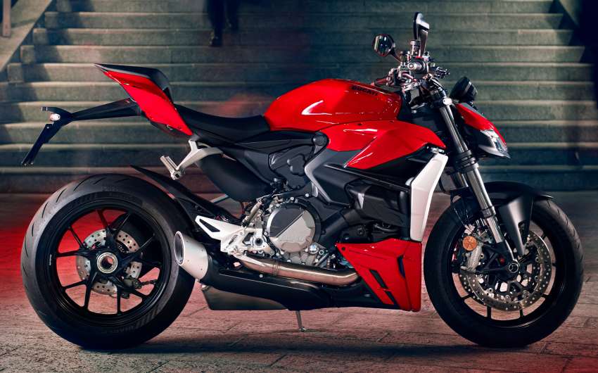 Ducati Streetfighter V2 diperkenal – 955 cc, 153 hp 1376773