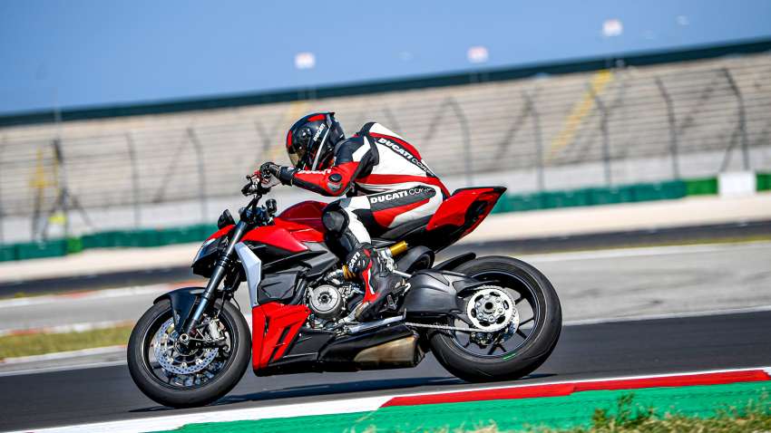 Ducati Streetfighter V2 diperkenal – 955 cc, 153 hp 1376768