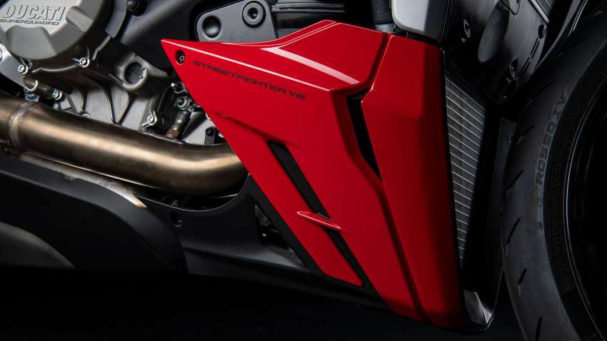 Ducati Streetfighter V2 diperkenal – 955 cc, 153 hp 1376782
