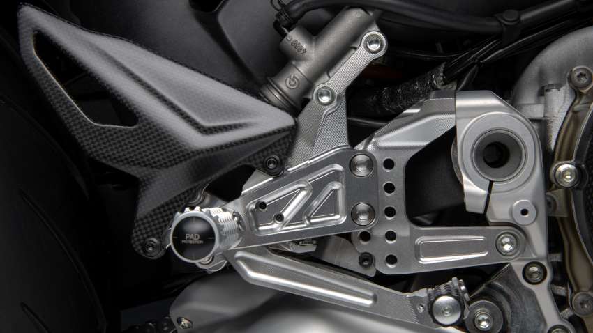 Ducati Streetfighter V4 SP diperkenal – suspensi elektronik Ohlins, rim gentian karbon, 208 hp, 123 Nm 1377264