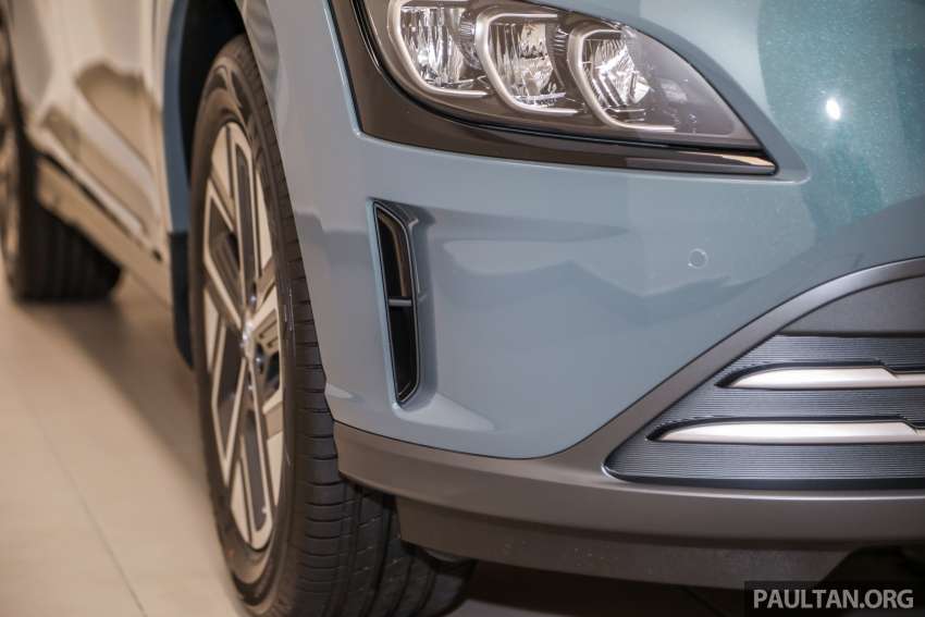 Hyundai Kona Electric dilancarkan di Malaysia — tiga varian, jarak 305 km dan 484 km, dari RM150k-RM200k 1380775