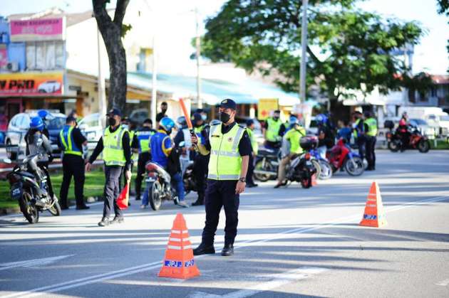 Di mana peruntukan bagi keselamatan jalan raya? – Lee Lam Thye nyatakan rasa hampa dengan Bajet 2022
