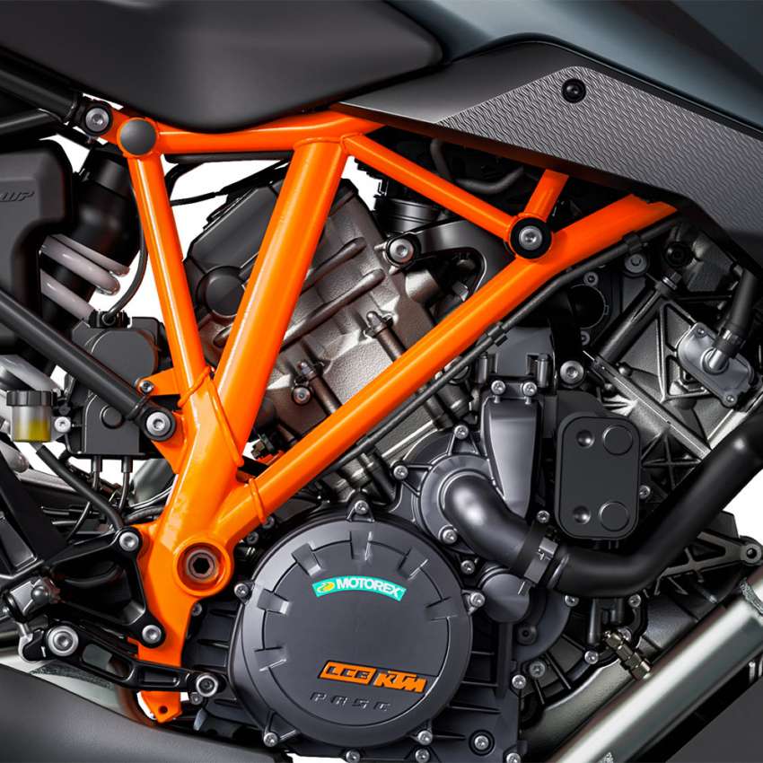 2022 KTM 1290 Super Duke GT – Sport-tourer updated with seven-inch TFT display, turn-by-turn navigation 1385803