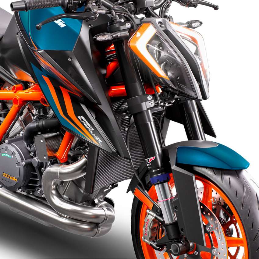 KTM 1290 Super Duke R EVO 2022 diperkenal – dapat suspensi WP-APEX semi aktif, kuasa 177 hp, 140 Nm 1379051