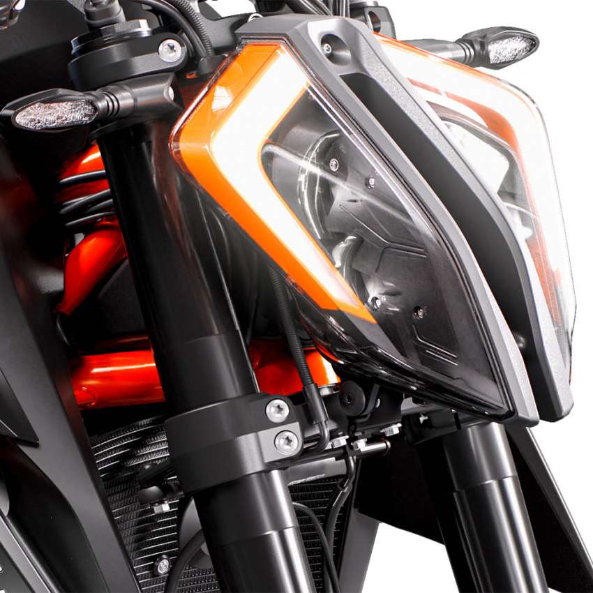 KTM 1290 Super Duke R EVO 2022 diperkenal – dapat suspensi WP-APEX semi aktif, kuasa 177 hp, 140 Nm 1379050