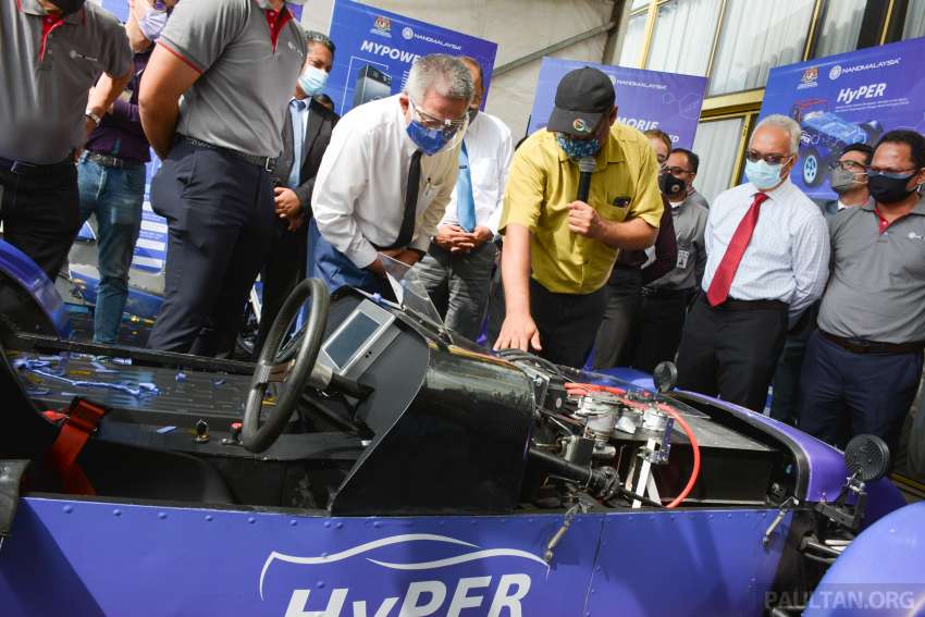NESTI launched to promote renewable energy in M’sia – hydrogen-powered HyPER racecar and bike shown Image #1381541