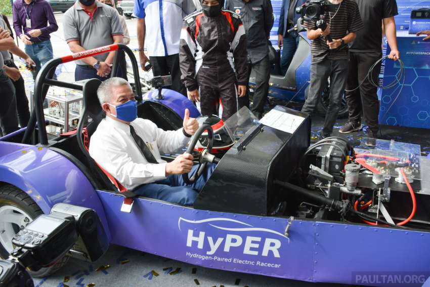 NESTI launched to promote renewable energy in M’sia – hydrogen-powered HyPER racecar and bike shown Image #1381548