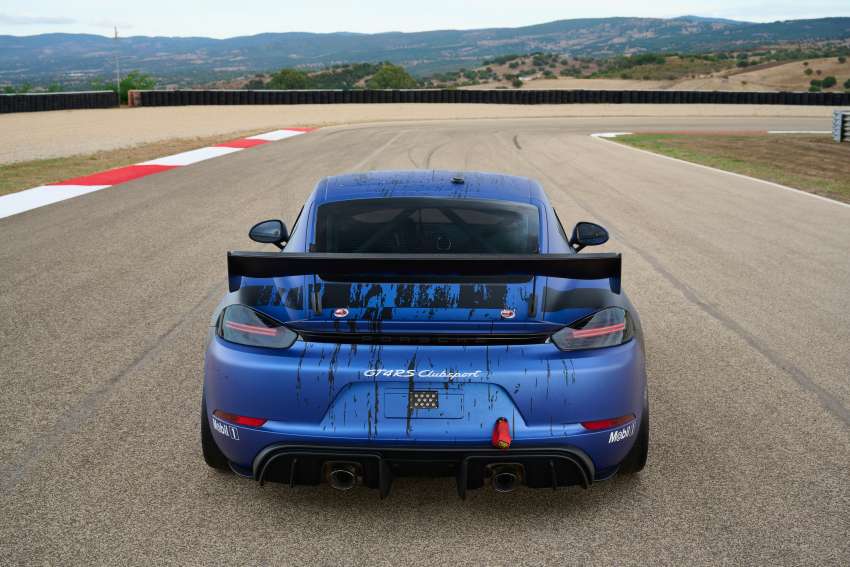 Porsche 718 Cayman GT4 RS Clubsport debuts – new race car gets 911 GT3 Cup’s engine; 500 PS, 465 Nm 1377737