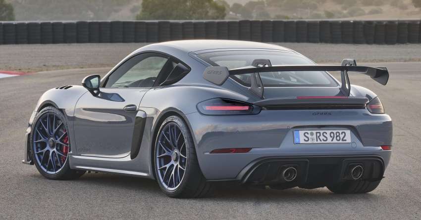 Porsche 718 Cayman GT4 RS revealed with 911 GT3’s 4.0L NA flat-six – 500 PS, 450 Nm; 0-100 km/h in 3.4s 1377415