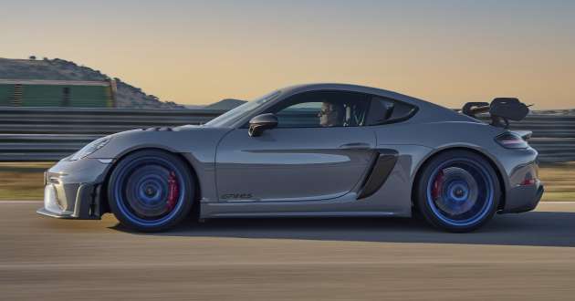 Porsche 718 Cayman GT4 RS revealed with 911 GT3’s 4.0L NA flat-six – 500 PS, 450 Nm; 0-100 km/h in 3.4s