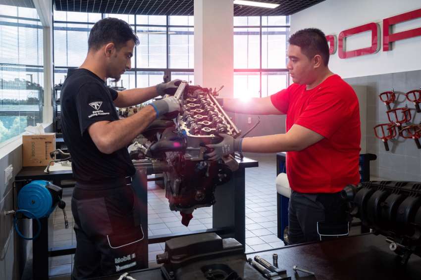 Porsche Training Academy-Apprentice Programme nurtures Malaysian talent – 2+1 curriculum with TOC 1384239