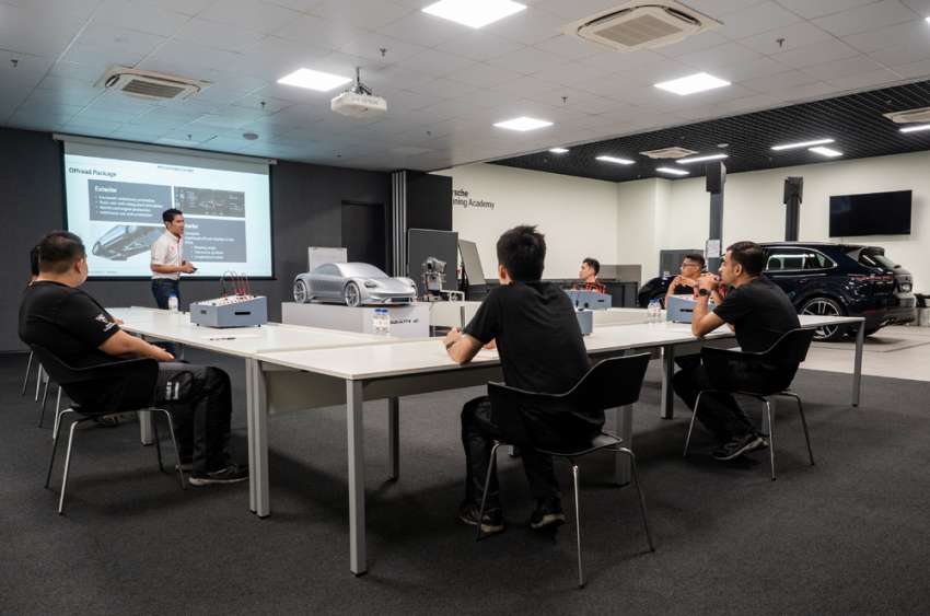 Porsche Training Academy-Apprentice Programme nurtures Malaysian talent – 2+1 curriculum with TOC Image #1384243