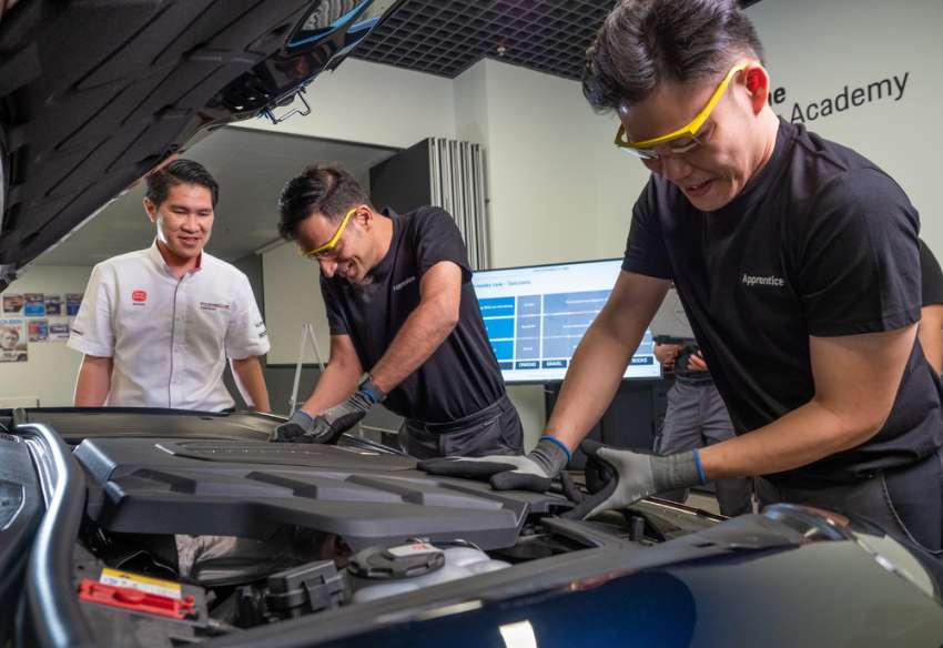 Porsche Training Academy-Apprentice Programme nurtures Malaysian talent – 2+1 curriculum with TOC 1384244