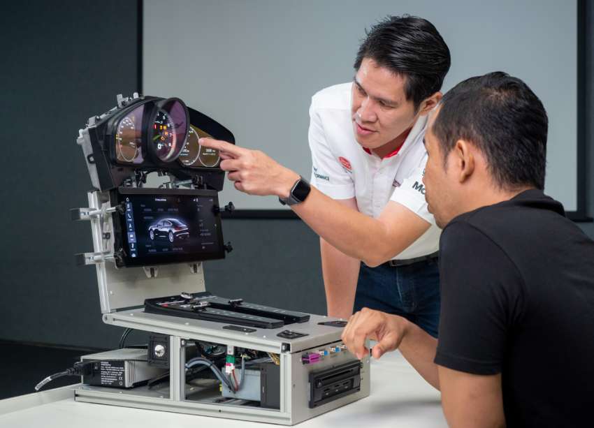 Porsche Training Academy-Apprentice Programme nurtures Malaysian talent – 2+1 curriculum with TOC 1384245
