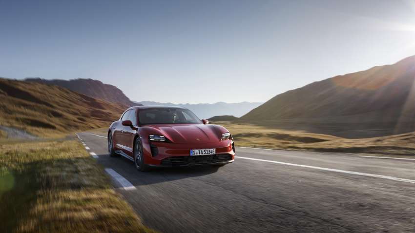 Porsche Taycan GTS debuts in Los Angeles – now with Sport Turismo wagon body; up to 504 km range WLTP 1377525