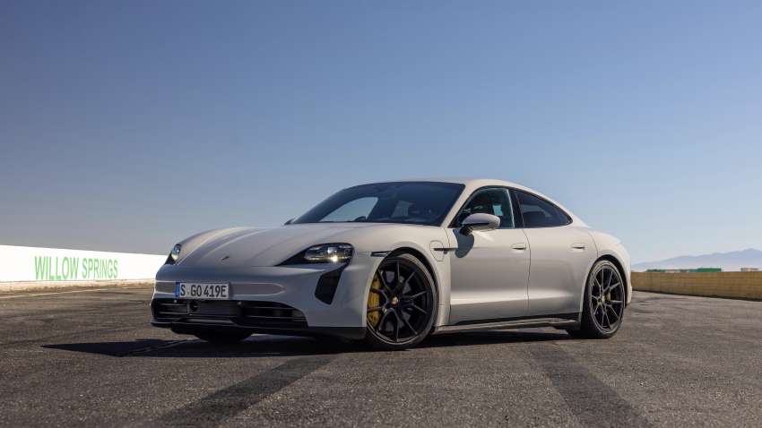 Porsche Taycan GTS debuts in Los Angeles – now with Sport Turismo wagon body; up to 504 km range WLTP 1377550