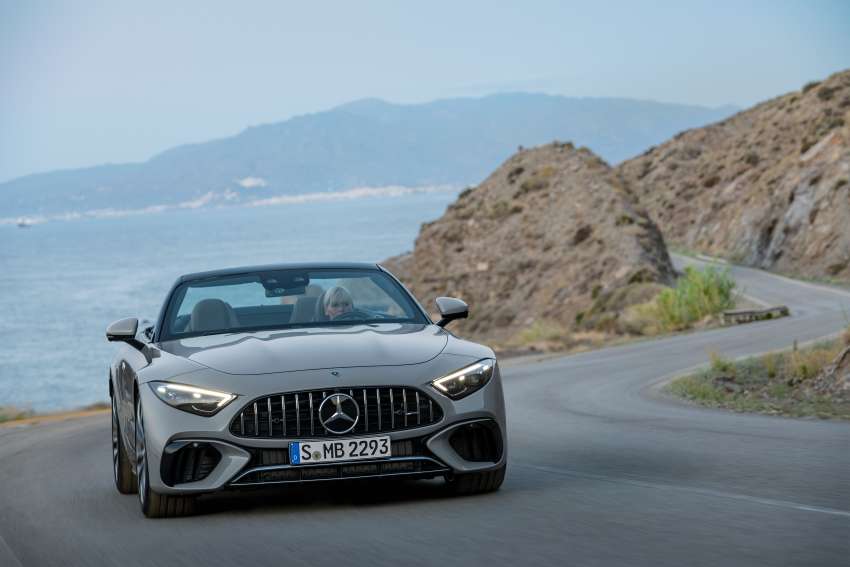 2022 Mercedes-AMG SL revealed – R232 developed by Affalterbach, 476 PS SL55, 585 PS SL63, PHEV later 1369143