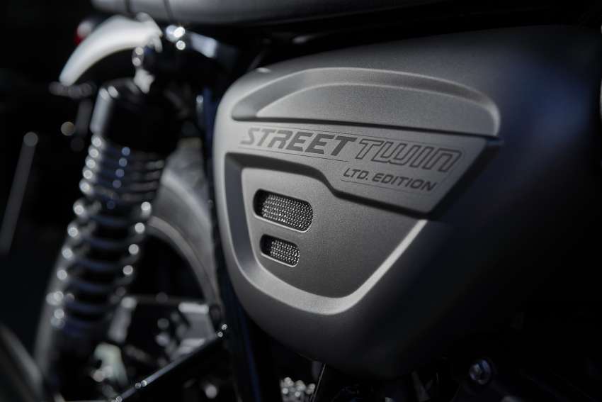 Triumph perkenal Thruxton RS Ton Up, Street Twin EC1 dan Rocket 3 221 – tampil dengan grafik khas 1374427