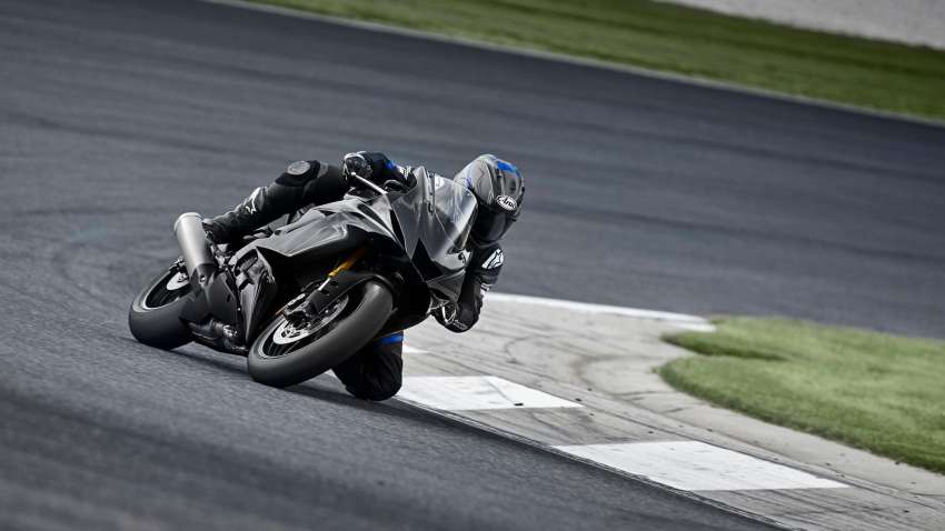 Yamaha R6 Race dan R6 GYTR tiba di Eropah – untuk kegunaan litar sahaja, tiada lagi versi jalanan biasa 1380926